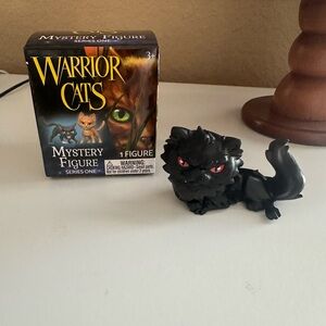 Yellowfang warrior cats figurine